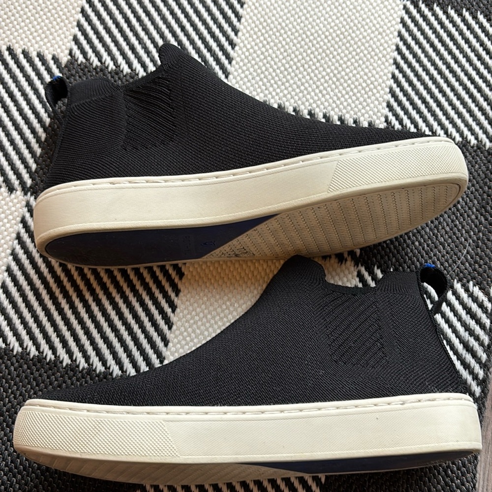Rothy's The Chelsea Slip On Boot in Black Size 5.5